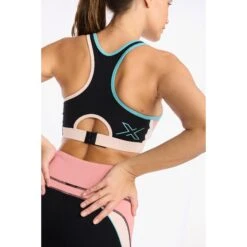 2XU Form Swift Dames Crop Top - Rosette/peach Whip -Sportwinkel 2xu form swift crop womens rosette peach whip2 1181093
