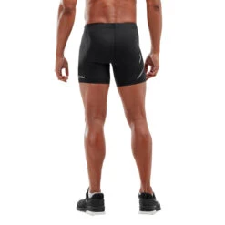 2XU Core Compression 1/2 Shorts - Black/silver -Sportwinkel 2xu herren core compression 1 2 shorts black silver ma4508b blksilver 892052