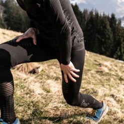 Compressport 3D Thermo 50g Shirt Met Lange Mouwen - Zwart -Sportwinkel 340655 02 d 721585