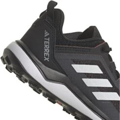 Adidas TERREX Agravic Flow Trailrunningschoenen Kinderen - Core Black/crayon White/solar Red HQ3502 -Sportwinkel adidas kids terrex agravic flow trail running shoes core black crayon white solar red hq3502 2 1415972