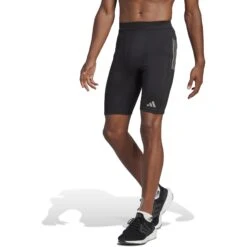 Adidas Own The Run Kurze Hardlooptights Heren - Black HN0803 -Sportwinkel adidas men own the run half tights black hn0803 1 1358360