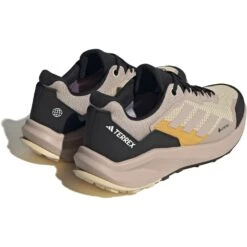 Adidas TERREX Trailrider GORE-TEX Trailrunningschoenen Heren - Magic Beige/wonder Taupe/solid Gold HQ1235 -Sportwinkel adidas mens terrex trailrider gore tex trailrunning shoe magic beige wonder taupe solid gold hq1235 3 1433485