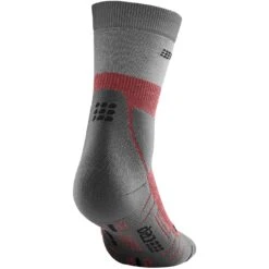 CEP Hiking Light Merino Mid Cut Compressiesokken Dames - Berry/grey -Sportwinkel cep hiking light merino mid cut compression socks women berry grey 2 1113364