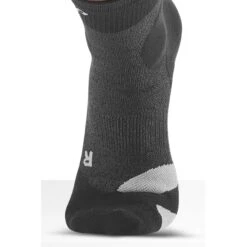 CEP Hiking Merino Mid Cut Compressiesokken Dames - Stonegrey/grey -Sportwinkel cep hiking merino mid cut compression socks women stonegrey grey 9 1555445