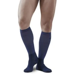 CEP Infrared Recovery Compressiesokken - Blauw -Sportwinkel cep infrared recovery compression socks blue 1 1555373