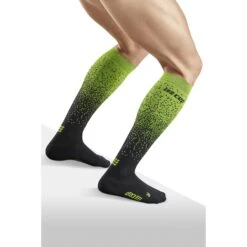 CEP Snowfall Skiing Compressiesokken - Zwart/groen -Sportwinkel cep snowfall skiing compression socks black green 2 1553538