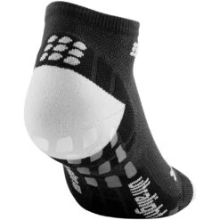 CEP Ultralight Low Cut Compressiesokken - Black/light Grey -Sportwinkel cep ultralight low cut compression socks for men black light grey 2 1018302