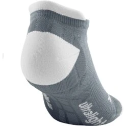 CEP Ultralight No Show Compressiesokken - Grey/light Grey -Sportwinkel cep ultralight no show compression socks grey light grey 2 1114634