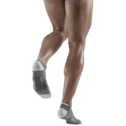 CEP Ultralight No Show Compressiesokken - Grey/light Grey -Sportwinkel cep ultralight no show compression socks grey light grey 2 1554403