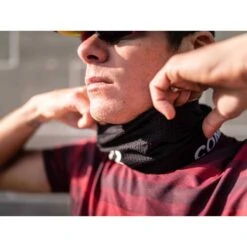 Compressport 3D Thermo Ultralight Ronde Sjaal - Zwart -Sportwinkel compressport 3d thermo ultralight headtube black 2 1455349