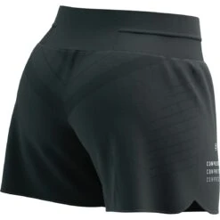 Compressport Performance Hardloopshorts Dames - Black Edition 2023 - Zwart/wit -Sportwinkel compressport performance running overshorts women black edition 2023 black white 2 1436246