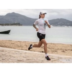 Compressport Run Under Control Compressie Shorts Dames - Zwart -Sportwinkel compressport run under control compression shorts women black 1 1453498