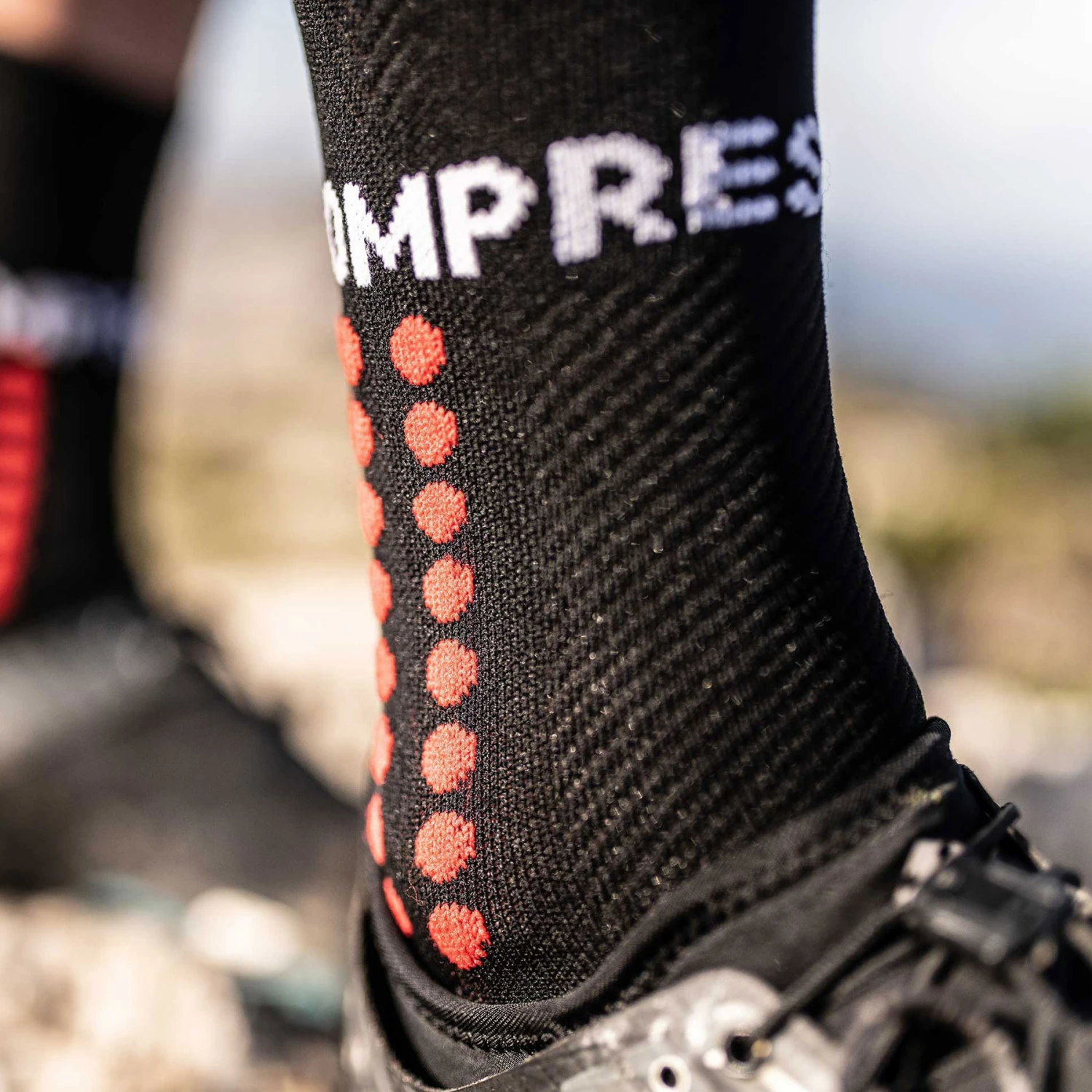 Compressport Ultra Trail Compressiesokken - Zwart 2 Compressport Ultra Trail Compressiesokken - Zwart - Afbeelding 2