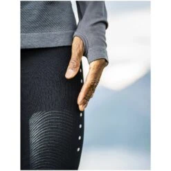 Compressport Winter Trail Postural Shirt Met Lange Mouwen - Magnet/hawaiian Ocean -Sportwinkel compressport winter trail postural longsleeve top magnet hawaiian ocean 2 1561049