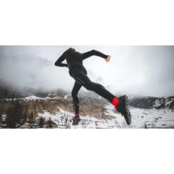 Compressport Winter Trail Under Control Full Legging - Zwart -Sportwinkel compressport winter trail under control full tights black 1 1083721