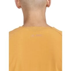 CRAFT Pro Trail T-Shirt - Desert -Sportwinkel craft pro trail mens tee 12 1418618