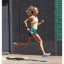 Hoka Rincon 3 Hardloopschoenen Dames - Blanc De Blanc / Eggnog -Sportwinkel hoka rincon 3 running shoes women2 1570294