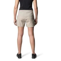Houdini Pace Light Short Dames - Sandstorm -Sportwinkel houdini womens pace light shorts sandstorm 3 1334121
