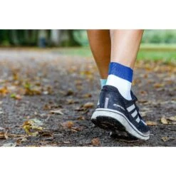 INCYLENCE Running Sibs Sokken - Mint Blue -Sportwinkel incylence running sibs socks mint blue 4 1021400