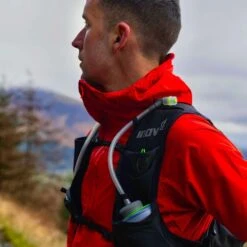 Inov-8 Ultrapack Pro 2in1 Rugzak/Hardloop-Bodywarmer - Zwart/groen -Sportwinkel inov 8 ultrapack pro 2in1 backpack black green 1 1467537