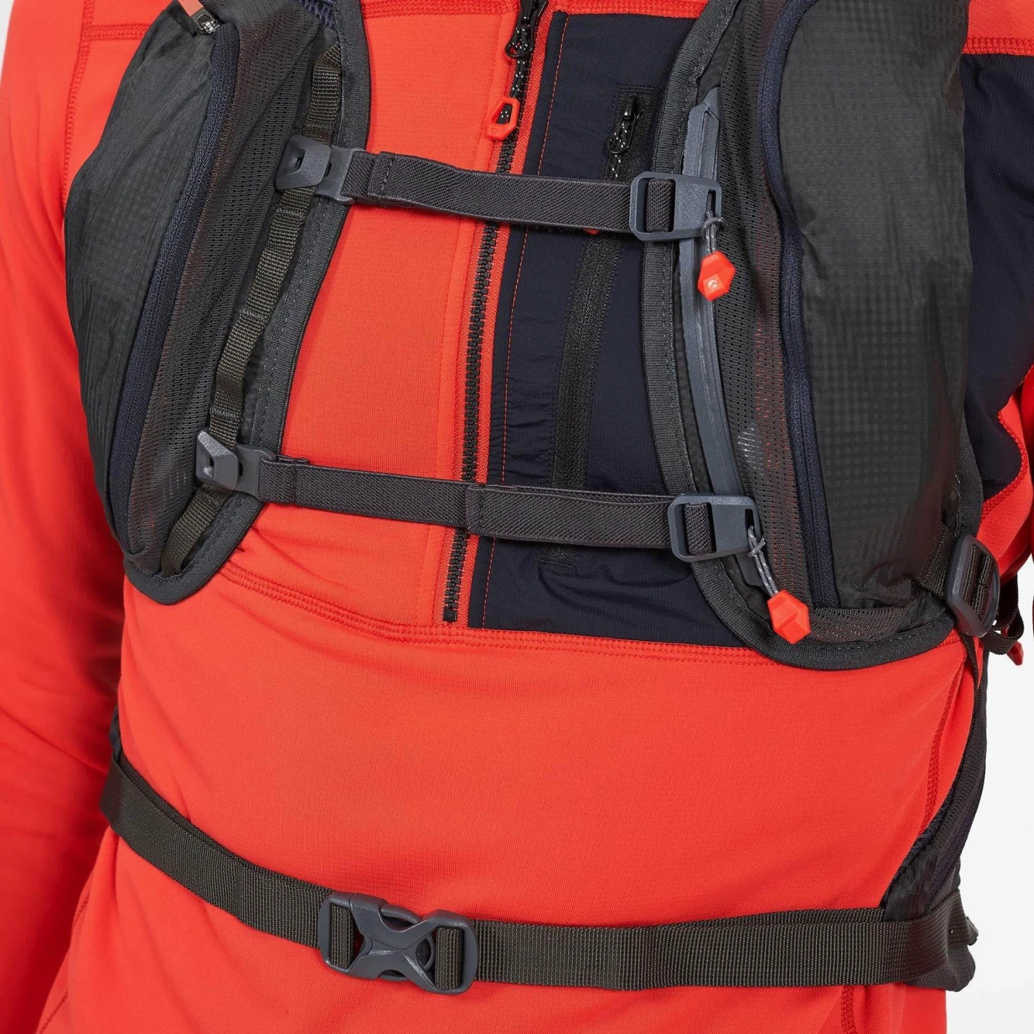 Montane Trailblazer 18L Rugzak - Charcoal 11 Montane Trailblazer 18L Rugzak - Charcoal - Afbeelding 11