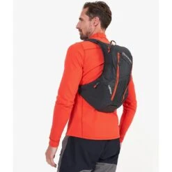 Montane Trailblazer 8L Rugzak - Charcoal -Sportwinkel montane trailblazer 8l backpack charcoal 5 1 1554266