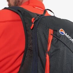 Montane Trailblazer 8L Rugzak - Charcoal -Sportwinkel montane trailblazer 8l backpack charcoal 5 7 1554272