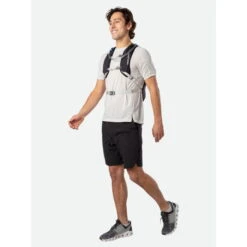 Nathan Sports Crossover Pack - 15L Hydration Pack - Black/Vapor Grey 17 Nathan Sports Crossover Pack - 15L Hydration Pack - Black/Vapor Grey -Sportwinkel nathan ns30350 00110 crossoverpack15l black vapor grey d 1275162