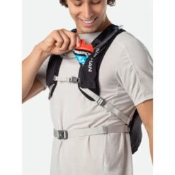 Nathan Sports Crossover Pack - 15L Hydration Pack - Black/Vapor Grey 14 Nathan Sports Crossover Pack - 15L Hydration Pack - Black/Vapor Grey -Sportwinkel nathan ns30350 00110 crossoverpack15l black vapor grey g 1275156