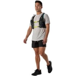 Nathan Sports Pinnacle 4L Hardloop-Vest - Black / Finish Lime -Sportwinkel nathan sports pinnacle series vapor 4l hydration race vest black finish lime 3 1173721