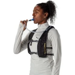 Nathan Sports QuickStart Race Pack Hydration Pack - 4L - Black / Gold 17 Nathan Sports QuickStart Race Pack Hydration Pack - 4L - Black / Gold -Sportwinkel nathan sports quick start 4l race pack black gold 7 1174652