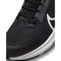 Nike Air Zoom Pegasus 40 Hardloopschoenen Kinderen - Black/white-iron Grey DX2498-001 -Sportwinkel nike air zoom pegasus 40 kids road running shoe black white iron grey dx2498 001 4 1476674