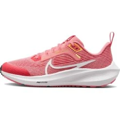 Nike Air Zoom Pegasus 40 Hardloopschoenen Kinderen - Coral Chalk/white-citron Pulse-sea Coral DX2498-600