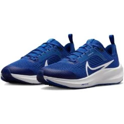 Nike Air Zoom Pegasus 40 Hardloopschoenen Kinderen - Game Royal/deep Royal/white DX2498-400 -Sportwinkel nike air zoom pegasus 40 kids road running shoes game royal deep royal white dx2498 400 7 1532016