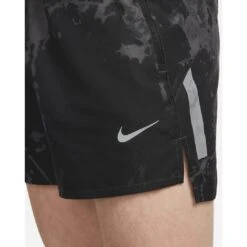 Nike Dri-FIT Run Division Stride Korte Broek Heren - Black/reflective Silver DV9272-010 -Sportwinkel nike dri fit run division stride mens shorts black reflective silver dv9272 010 2 1415536