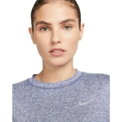 Nike Dri-FIT T-Shirt Met Lange Mouwen Dames - Diffused Blue/football Grey/heather CU3277-491 -Sportwinkel nike dri fit womens running crew shirt diffused blue football grey heather cu3277 491 6 1425202