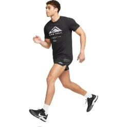 Nike Dri-FIT Trail Running Korte Broek 5" Heren - Black/dark Smoke Grey/white DV9311-010 -Sportwinkel nike mens 5 trail running shorts black dark smoke grey white dv9311 010 5 1424209