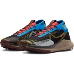 Nike React Pegasus Trail 4 GORE-TEX Trailrunning Schoenen Heren - Black/vivid Sulfur-lite Photo Blue DJ7926-003 -Sportwinkel nike react pegasus trail 4 gore tex mens waterproof trail running shoes black vivid sulfur lite photo blue dj7926 003 4 1518647