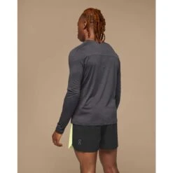 On Running On 5 Inch Lightweight Shorts Heren Hardloopshort - Hay & Black -Sportwinkel on 5 inch lightweight shorts men hay black 3 1541292