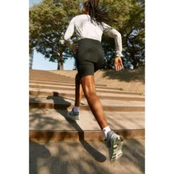 On Running On Cloudrunner Dames Hardloopschoenen - White & Frost -Sportwinkel on cloudrunner women running shoes frost aloe 5 1242029