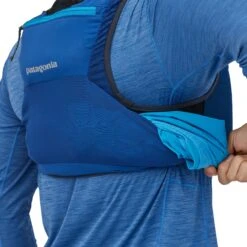 Patagonia Slope Runner Endurance Hardloop-Bodywarmer Met Drinksysteem - Steam Blue 11 Patagonia Slope Runner Endurance Hardloop-Bodywarmer Met Drinksysteem - Steam Blue -Sportwinkel patagonia slope runner endurance vest superior blue 7 954442