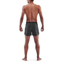 SKINS 3-Series 4" Hardloopshort - Zwart -Sportwinkel skins activewear men 3 series run shorts black 5 892243