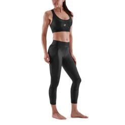 SKINS Compression Dames 3-Series Long Tights - Zwart 10 SKINS Compression Dames 3-Series Long Tights - Zwart -Sportwinkel skins compression 3 series women 7 8 long tights black 4 893392