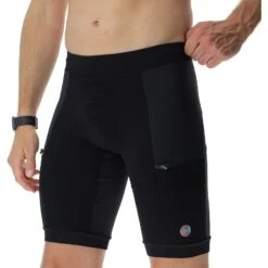 UYN Strides Running Shorts - Zwart/Zwart 10 UYN Strides Running Shorts - Zwart/Zwart -Sportwinkel uyn strides running shorts black black 7 1385421
